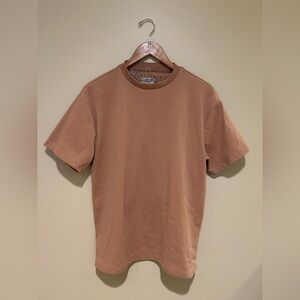 Massive Luxury Men’s  Short-Sleeve Crewneck Tee in Clay Brown Size M